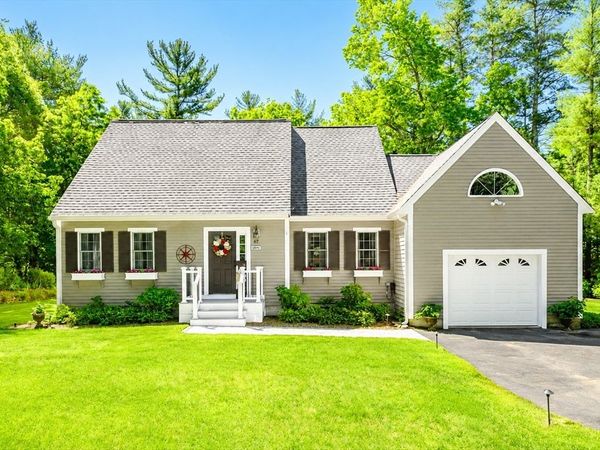 67 Higgins Rd, Kingston, MA 02364