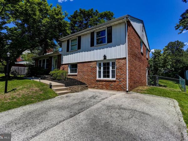 125 W THOMSON AVENUE, SPRINGFIELD, PA 19064
