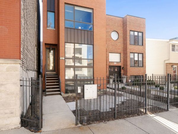 2407 W Moffat Street, Unit 1, Chicago, IL 60647