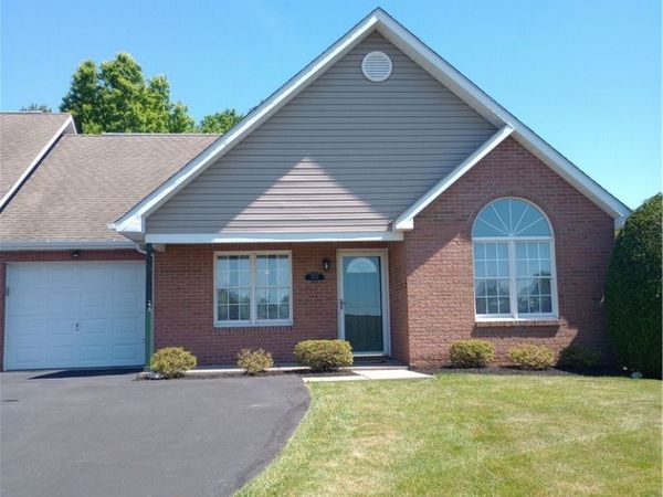 1303 Stoneridge Blvd , Butler, PA 16001