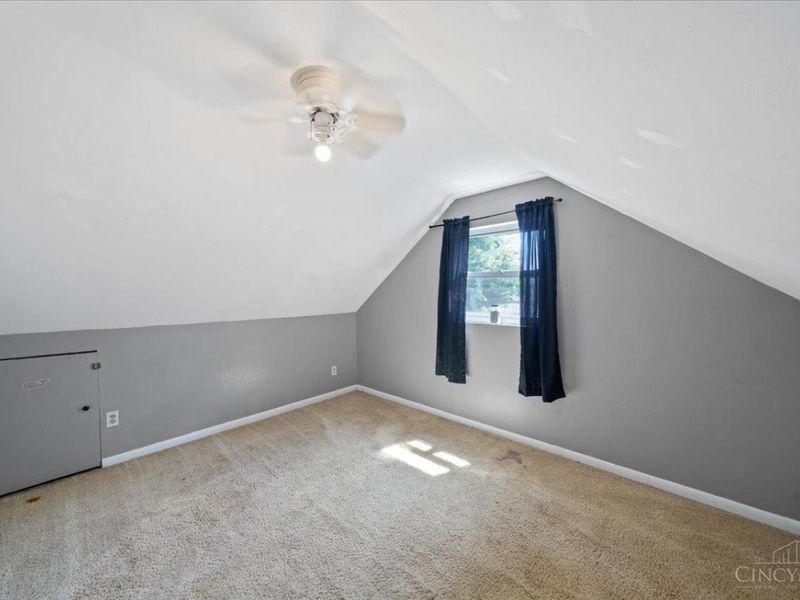 5455 Hyacinth Terrace, Green Township, OH 45248 Photo 14