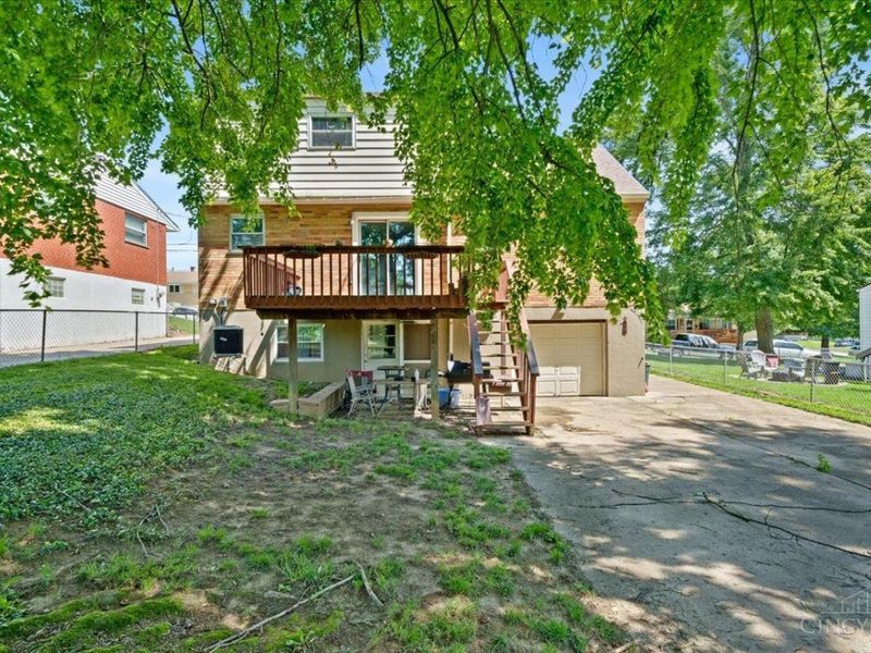 5455 Hyacinth Terrace, Green Township, OH 45248 Photo 23