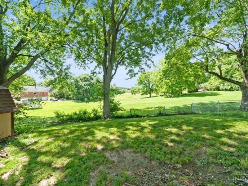 5455 Hyacinth Terrace, Green Township, OH 45248 Photo 25