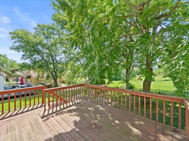5455 Hyacinth Terrace, Green Township, OH 45248 Photo 27