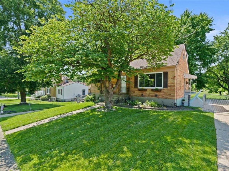 5455 Hyacinth Terrace, Green Township, OH 45248 Photo 32