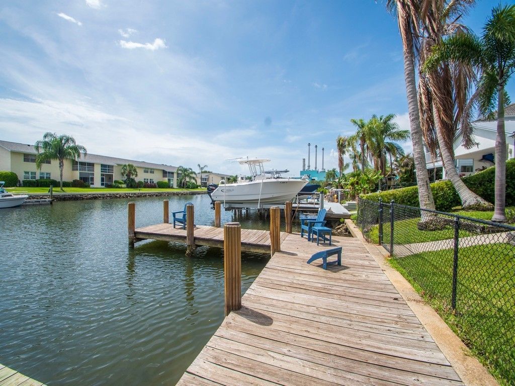 1914 Robalo Drive, Vero Beach, FL 32960 Photo