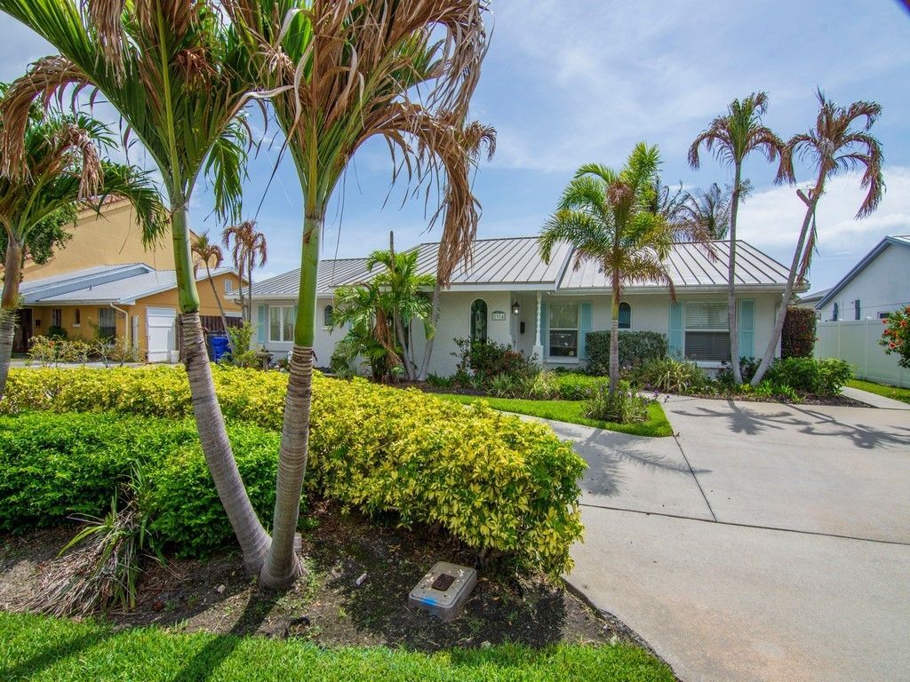 1914 Robalo Drive, Vero Beach, FL 32960 Photo