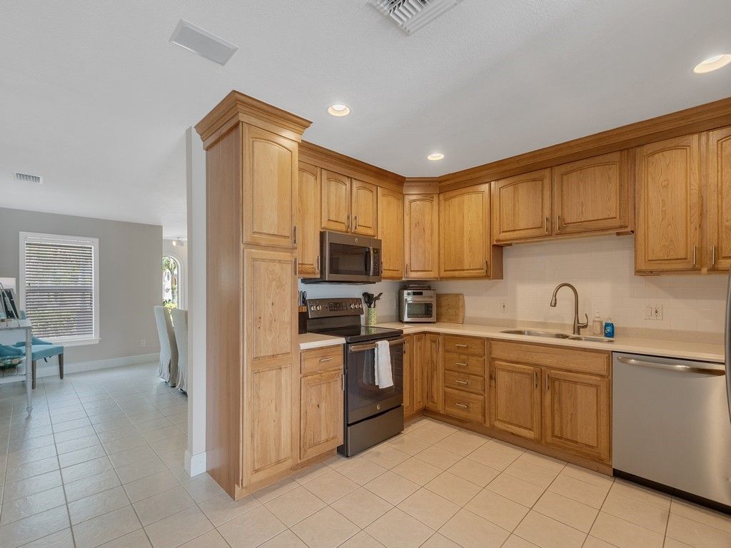 1914 Robalo Drive, Vero Beach, FL 32960 Photo