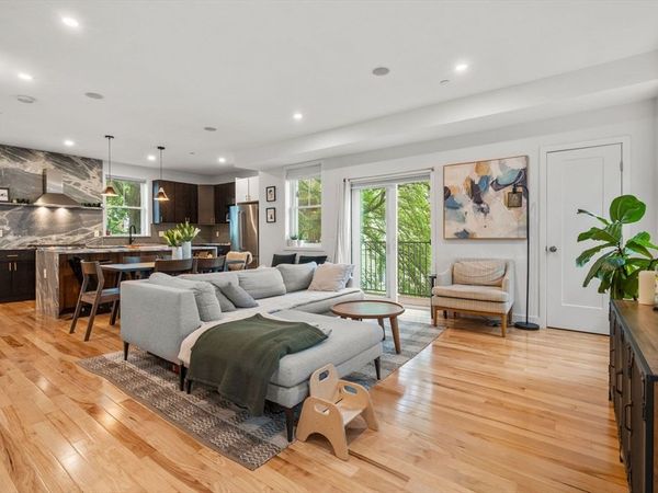 18-20 Granfield Avenue, Unit 18-3, Boston, MA 02131