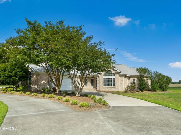 1380 Bear Trap Road, Williamston, NC 27892
