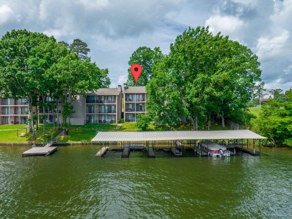 1319 Airport Road, Hot Springs, AR 71913