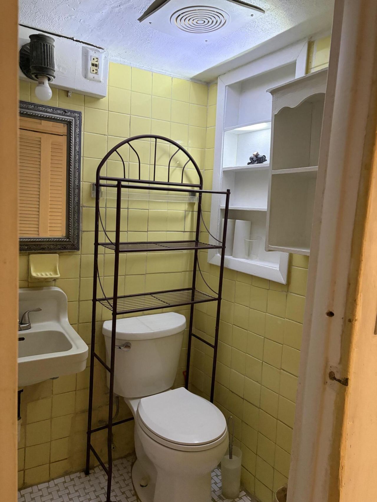 198 SE 4th Street, Delray Beach, FL 33483 Photo