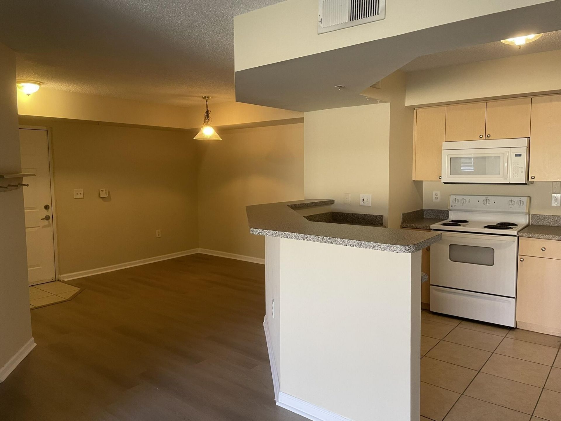 3605 NW Adriatic Lane, Unit 7-103, Jensen Beach, FL 34957 Photo