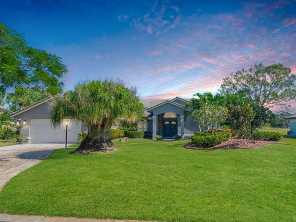 1375 SW Bent Pine Cove, Port St. Lucie, FL 34986