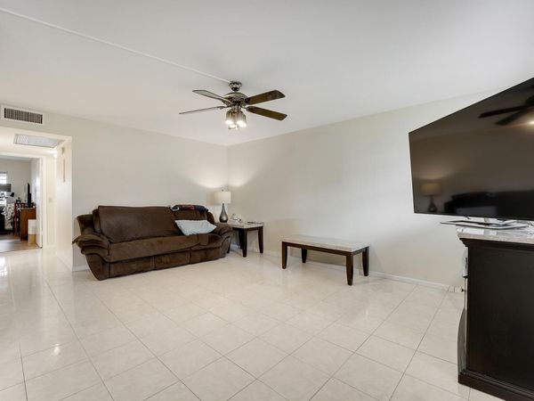 1011 Exeter, Boca Raton, FL 33434