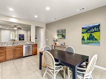 7425 Foxburgh Ct, Elk Grove, CA 95757 Photo
