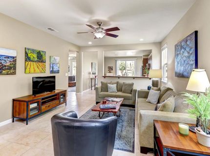 7425 Foxburgh Ct, Elk Grove, CA 95757 Photo