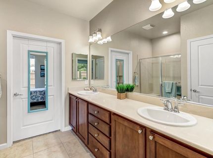 7425 Foxburgh Ct, Elk Grove, CA 95757 Photo
