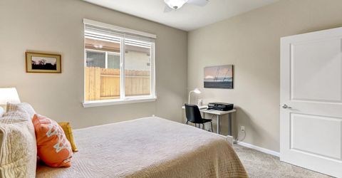 7425 Foxburgh Ct, Elk Grove, CA 95757 Photo