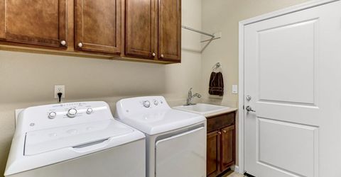 7425 Foxburgh Ct, Elk Grove, CA 95757 Photo
