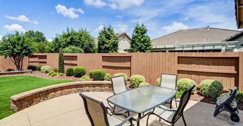 7425 Foxburgh Ct, Elk Grove, CA 95757 Photo