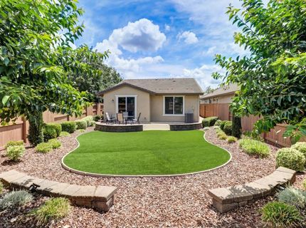 7425 Foxburgh Ct, Elk Grove, CA 95757 Photo