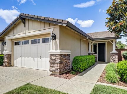 7425 Foxburgh Ct, Elk Grove, CA 95757 Photo