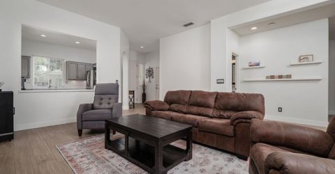 2847 Belle Fleur Way, Sacramento, CA 95833 Photo