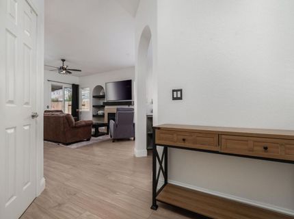 2847 Belle Fleur Way, Sacramento, CA 95833 Photo