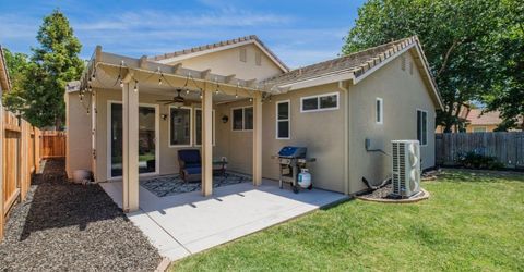2847 Belle Fleur Way, Sacramento, CA 95833 Photo