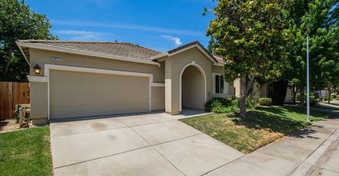 2847 Belle Fleur Way, Sacramento, CA 95833 Photo