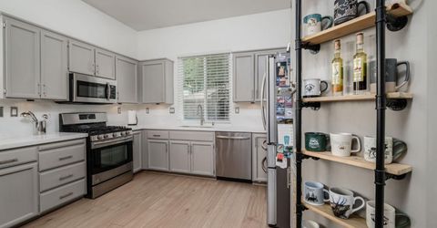 2847 Belle Fleur Way, Sacramento, CA 95833 Photo