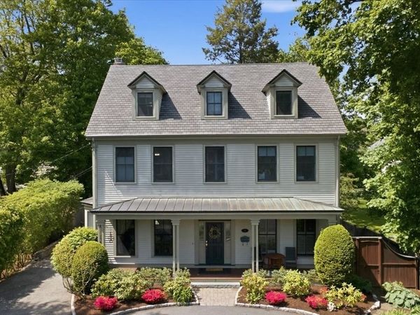 7 Locust Ave, Lexington, MA 02421