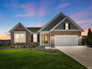 9133 Lakeside Street, Tipp City, OH 45371