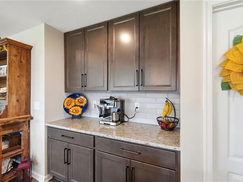 9133 Lakeside Street, Tipp City, OH 45371 Photo 17