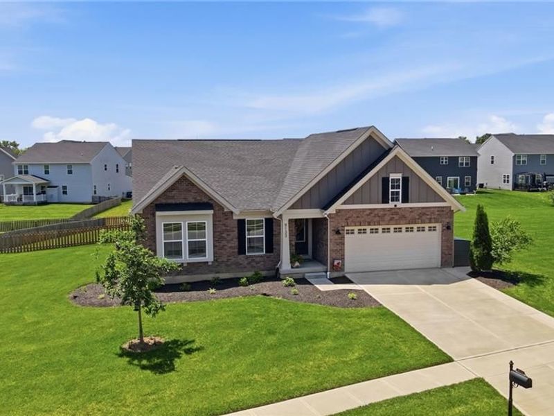 9133 Lakeside Street, Tipp City, OH 45371 Photo 2