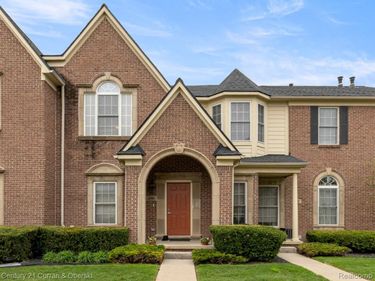 45599 Graystone Ln, Canton Township, Mi 48187
