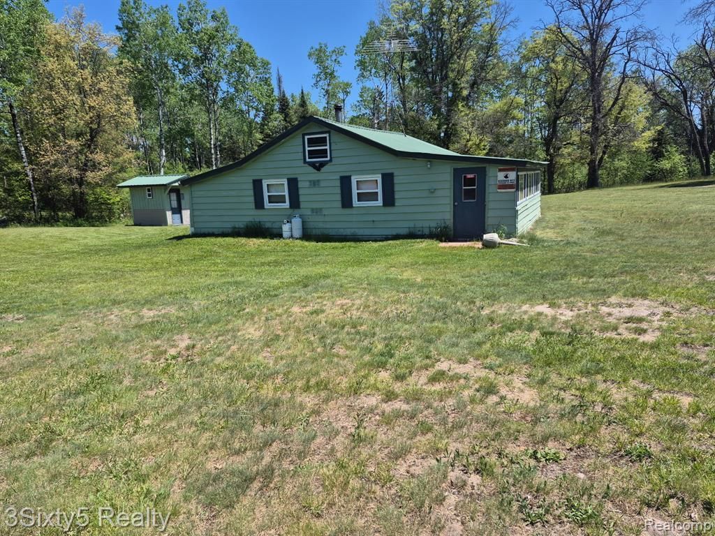 11425 Cherry Trail, Lovells Township, MI 49738 Main Photo