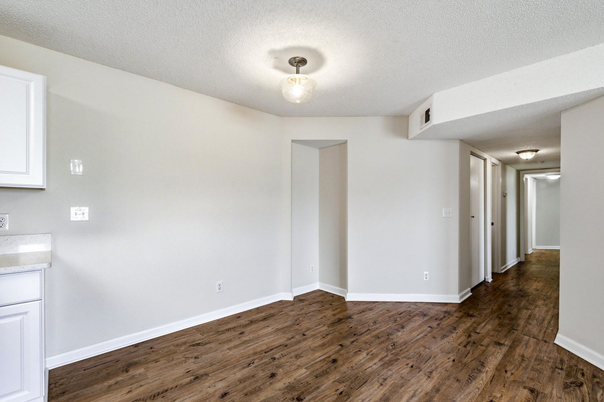 2150 C Clearwater Dr. Photo 13