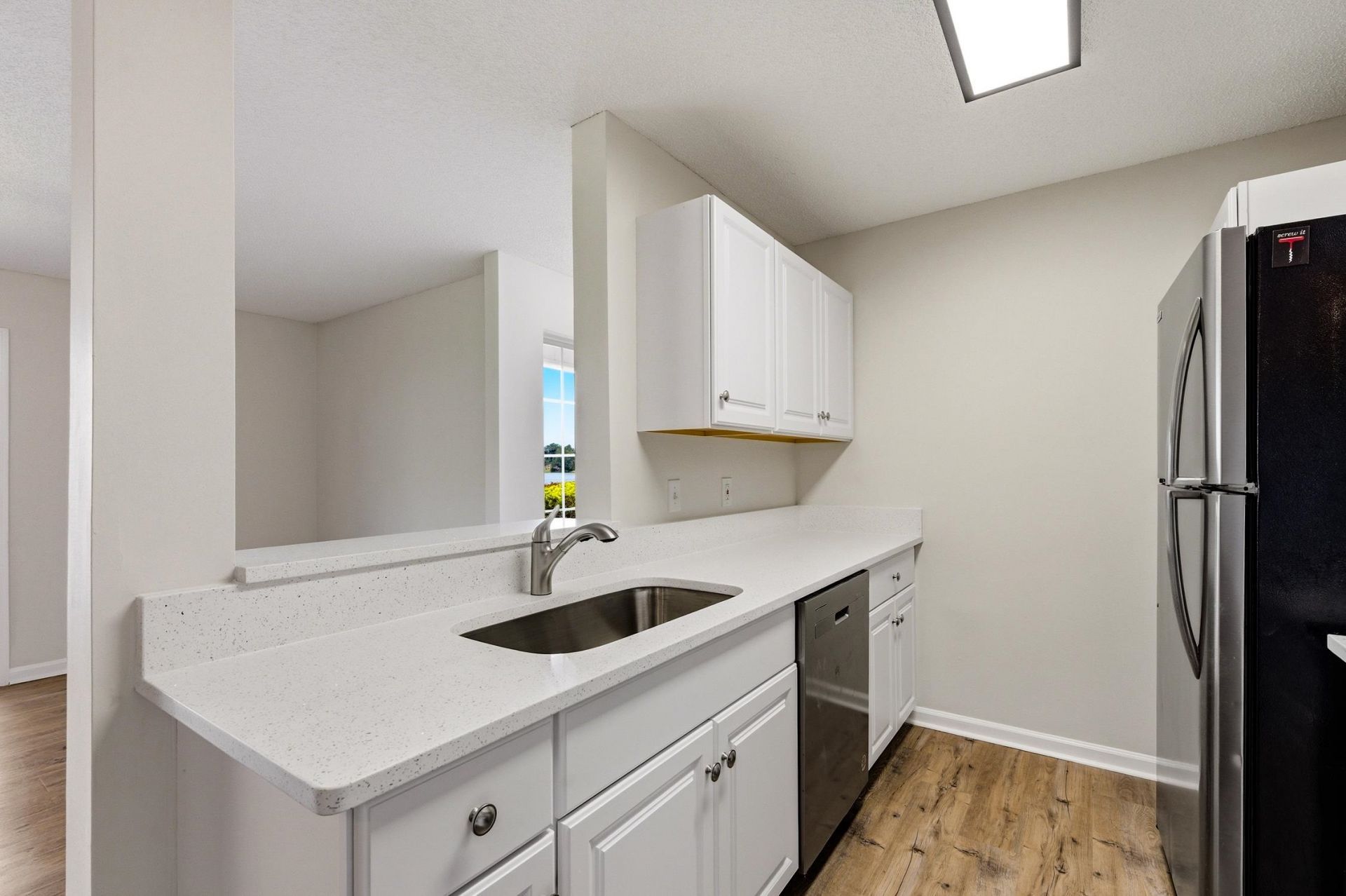 2150 C Clearwater Dr. Photo 5