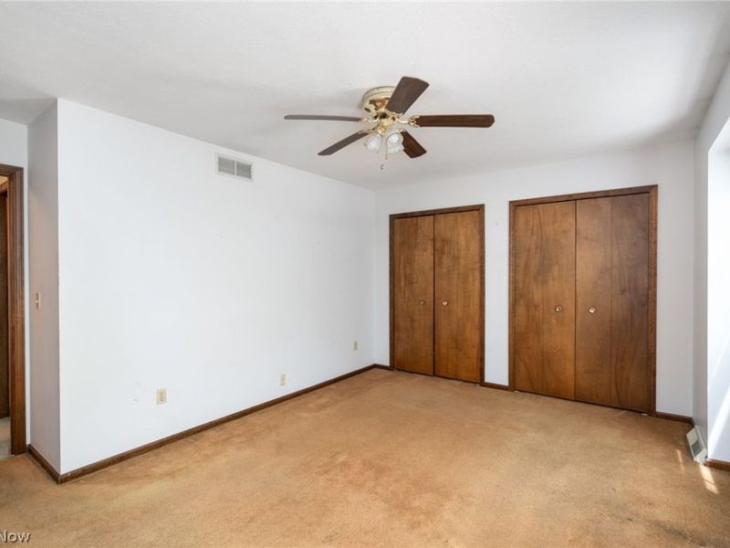 6908 Hidden Valley Drive, Amherst, OH 44001 Photo 19