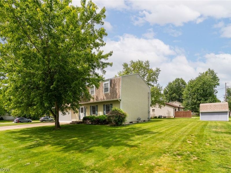 6908 Hidden Valley Drive, Amherst, OH 44001 Photo 33