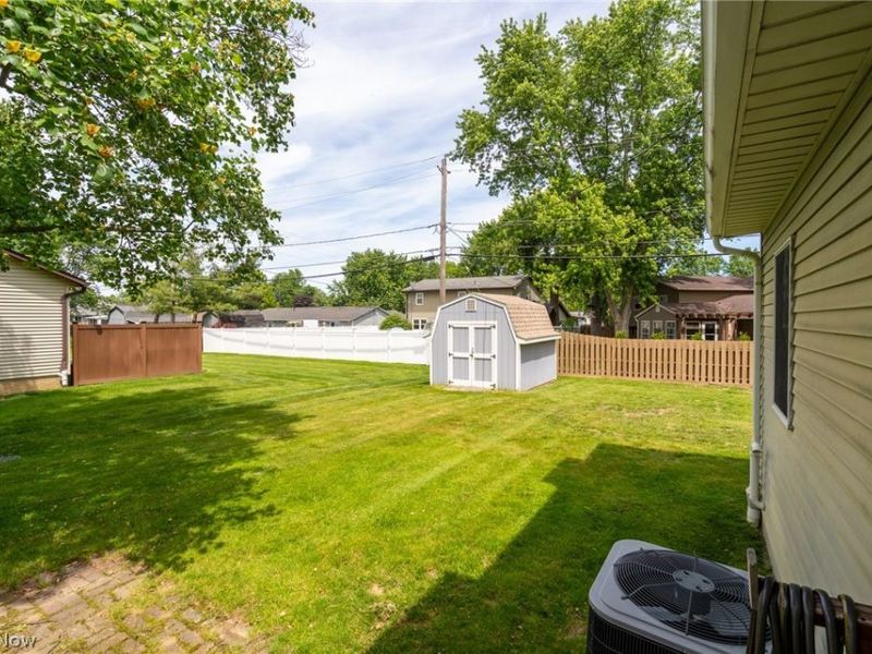 6908 Hidden Valley Drive, Amherst, OH 44001 Photo 45