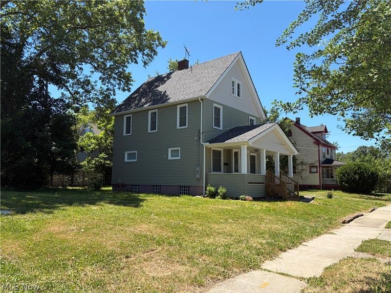 10524 Lee Avenue, Cleveland, OH 44106 Photo 3