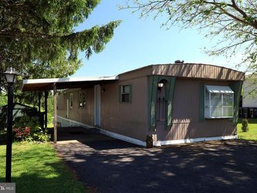 94 BIRCH STREET, BELLEFONTE, PA 16823