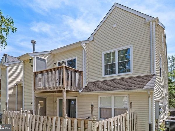 1095 TRISTRAM CIRCLE, MANTUA, NJ 08051