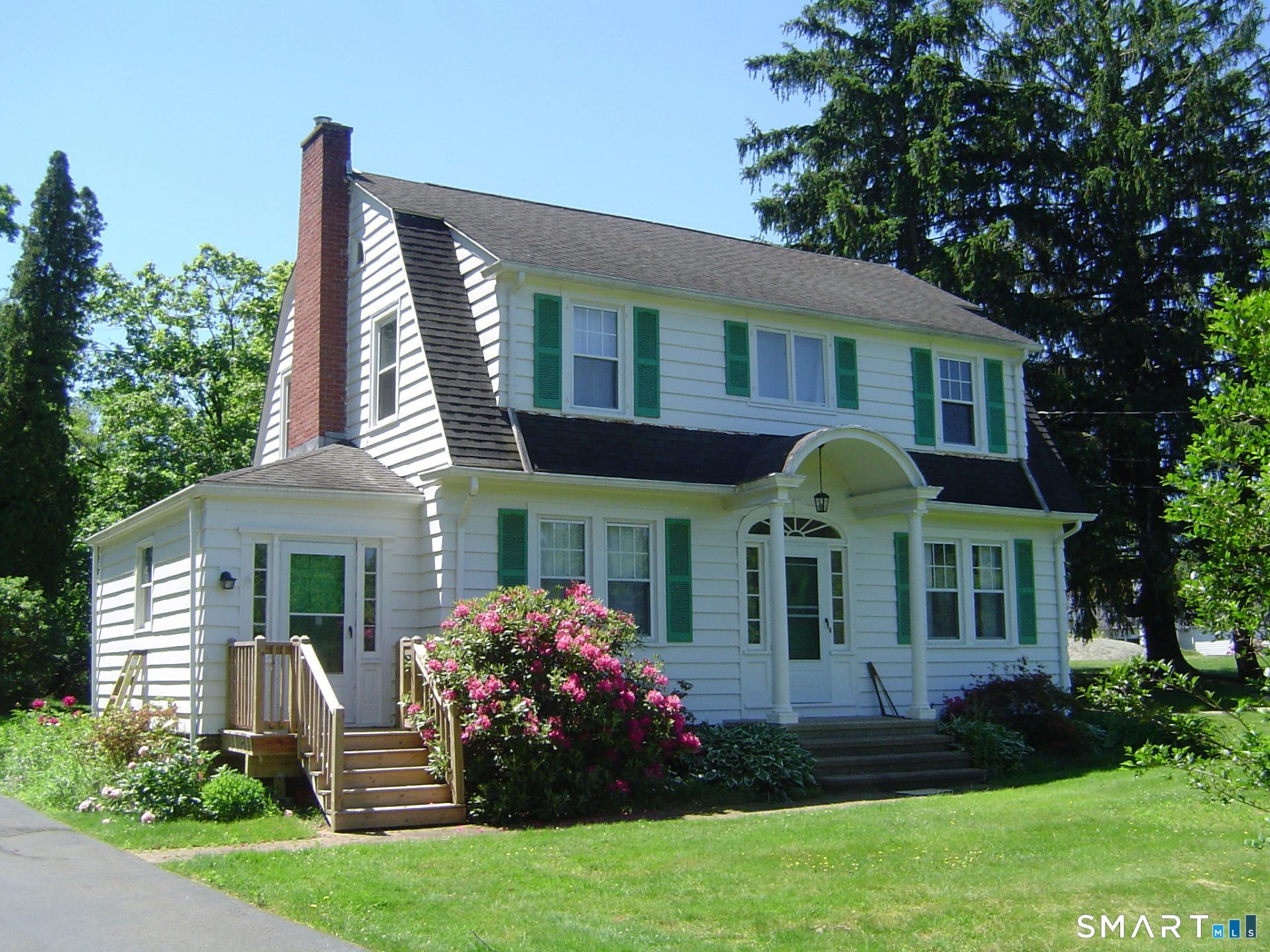 815 East Main, Branford, CT 06405 Main Photo