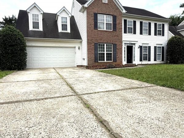 4417 Cades Cove Drive , Charlotte, NC 28273