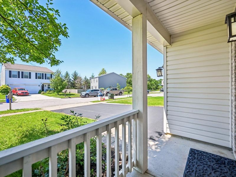 7428 Maple Spice Avenue , Canal Winchester, OH 43110 Photo 5