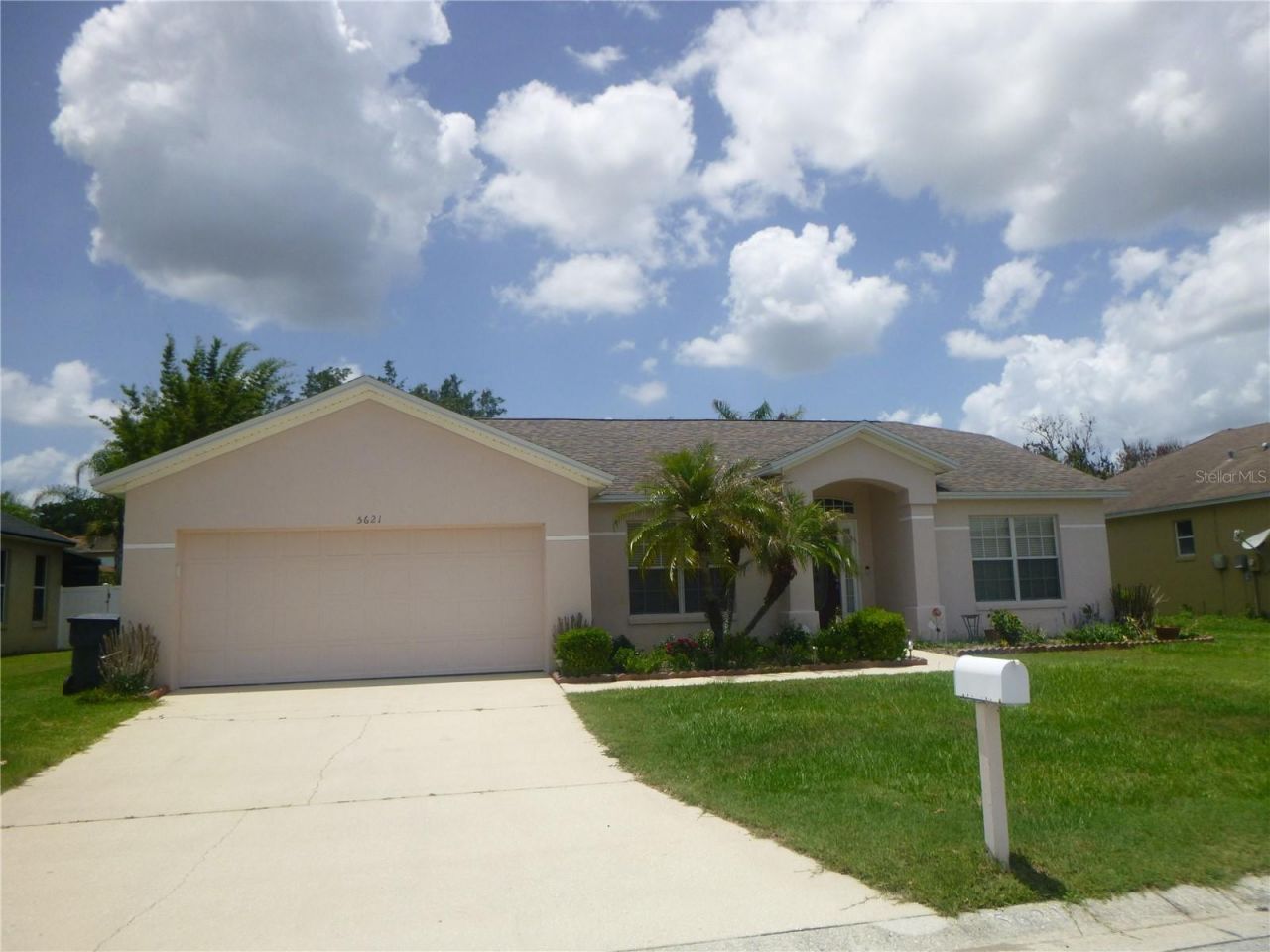 5621 Beverly Rise Boulevard, Lakeland, FL 33812 Main Photo